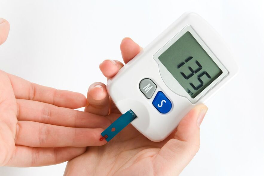 Diabetes mellitus-en odol glukosa mailen auto-burua